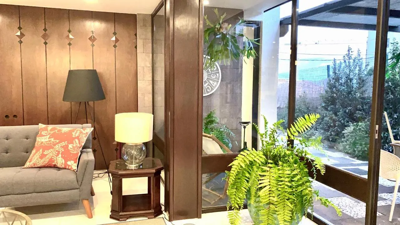 Charming Villa, Spacious, Beautiful Views! 푼샬 포르투갈