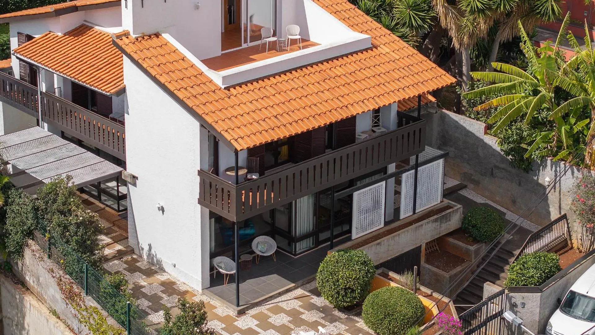 Charming Villa, Spacious, Beautiful Views! 푼샬 0*,  포르투갈