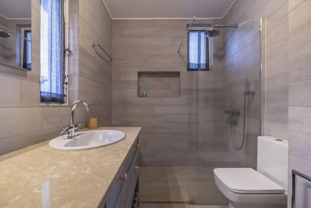 Charming Villa, Spacious, Beautiful Views! Funchal Villa